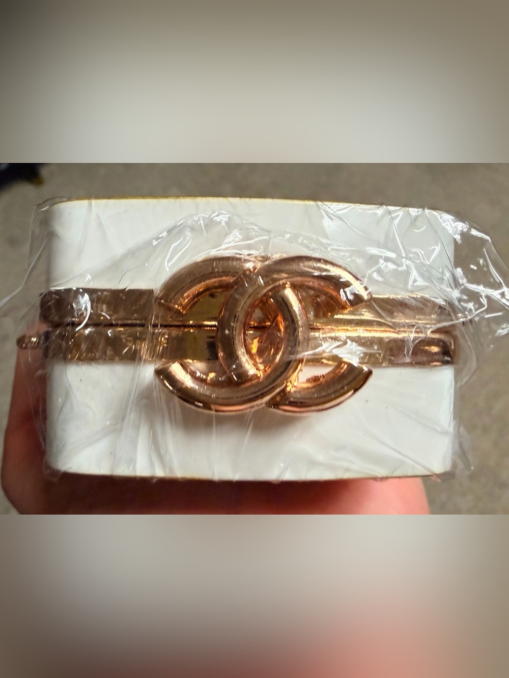 BRAND NEW White Chanel Mini Beauty Box Coin Purse w Chain Link Strap (Removable) - Picture 5 of 12